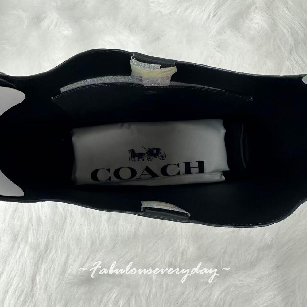 Coach Brooklyn shoulder bag 28 Crocodile-embossed Suede/Brass/black CCJ00 NWT - Picture 10 of 10